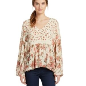 Chelsea & Violet Floral Cream and Pink Top